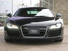 220px-Audi_R8_Led_20080225