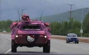 hummer Hello Kitty
