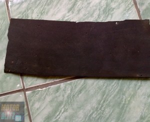 karet pelapis accu