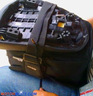 cara simpan tas di motor fairing