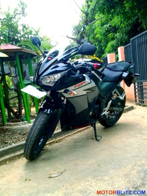 cbr150r photo