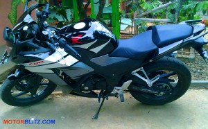 new cbr150r 2015 side view