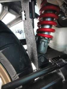 pelindung monoshock 2