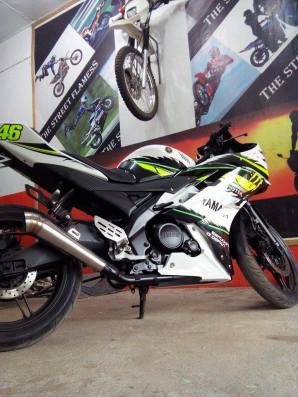 r15 striping skotlet