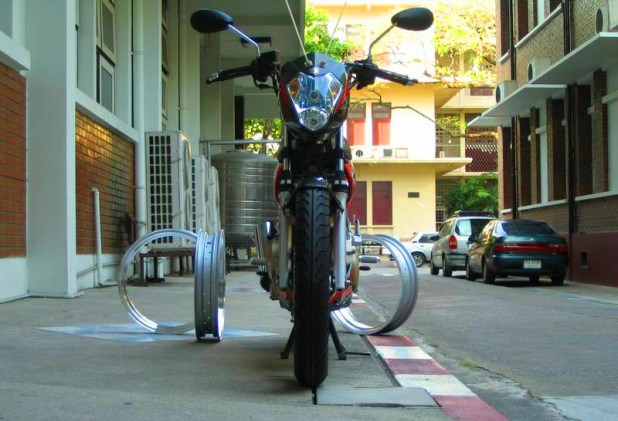 satria fu ban gede depan