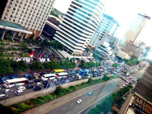 motor jalan thamrin jakarta 10