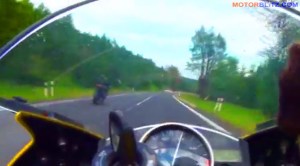 Yamaha R6 vs Ninja ZX-10R 12