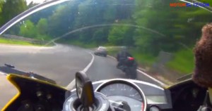 Yamaha R6 vs Ninja ZX-10R 7