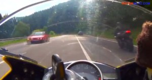 Yamaha R6 vs Ninja ZX-10R 8