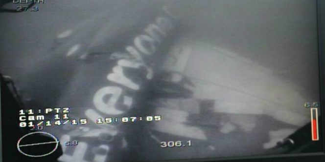 black box airasia qz8501