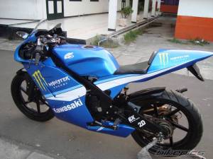 modifikasi ninja 150 rr blue 10