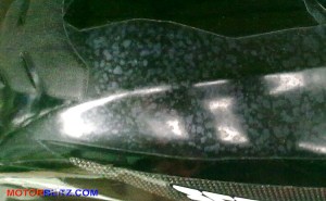 Aneh, kena air hujan bagian jok dan body jadi ada bintik - bintik putih 2b