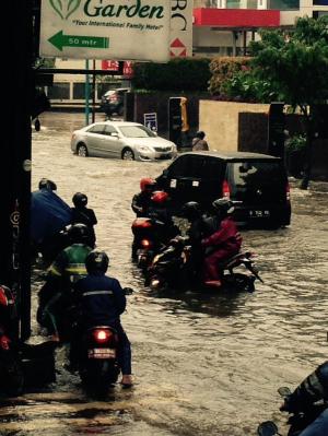 banjir jalan jakarta_ (13)