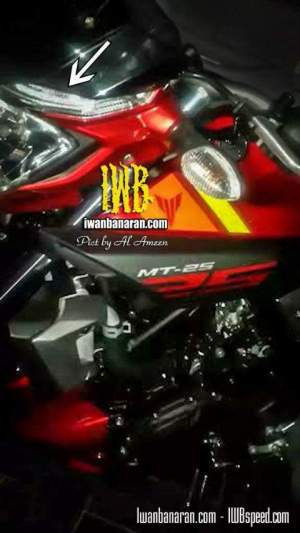 foto headlamp lampu depan yamaha mt25