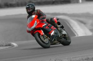 Honda CBR 954rr Fireblade (18)