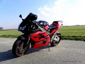 Honda CBR 954rr Fireblade (35)