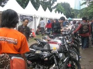 parjo senayan pasar jongkok otomotif h