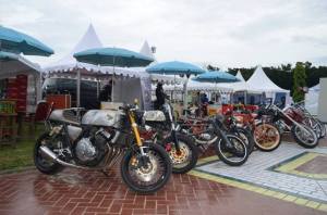 parjo senayan pasar jongkok otomotif v