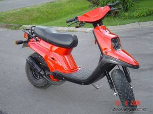 1997 Yamaha Zuma II c