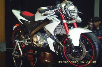 Modifikasi New Vixion streetfighter. (5)