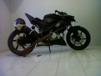 Modifikasi New Vixion streetfighter.