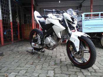 New Vixion Modifikasi streetfighter (12)