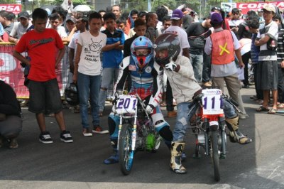 sirkuit sentul dragrace motor s