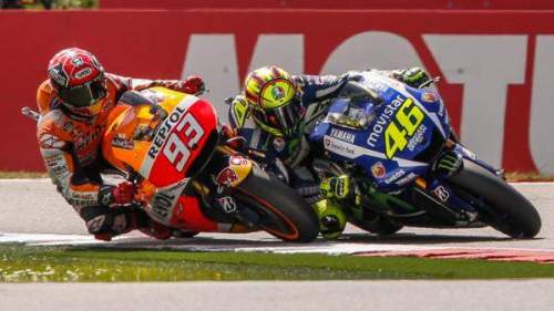 Assen motogp 2015 rossi marquez (13)