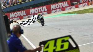 Assen motogp 2015 rossi marquez (3)