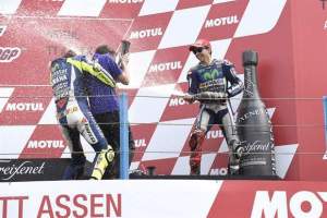 Assen motogp 2015 rossi marquez (7)