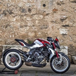 MV AGUSTA Dragster 800RR