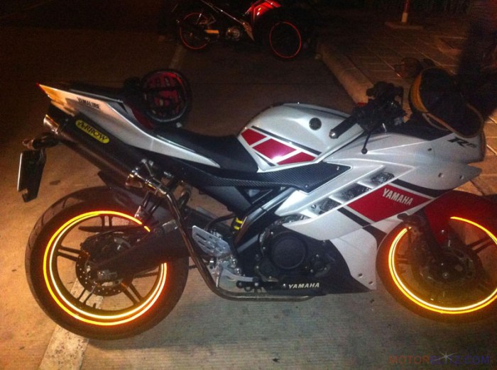 r15 dual muffler2