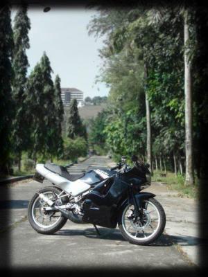 Suzuki rg 150 r (12)