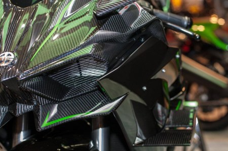 headlamp Ninja H2R (12)
