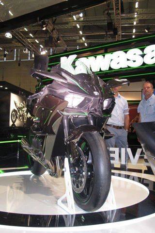 headlamp Ninja H2R (5)