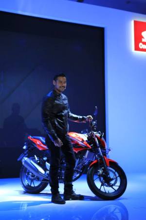 NEW CB 150R 2015 (30)