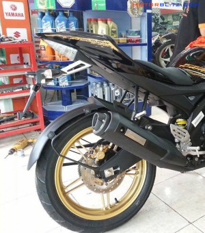 knalpot yamaha mt15 2015