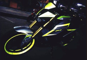 yellow kuning modifikasi Yamaha Xabre 150 M-Slaz (21)