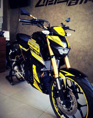 yellow kuning modifikasi Yamaha Xabre 150 M-Slaz (9)