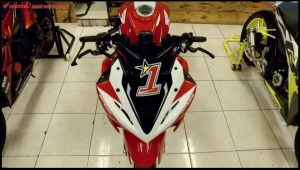 modifikasi cbr150r 2016 Racing Red Concept 11
