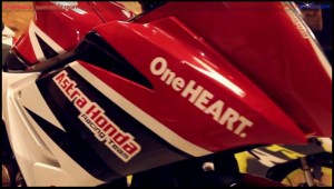 modifikasi cbr150r 2016 Racing Red Concept 5