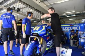 sepang-test-13-espargaro22