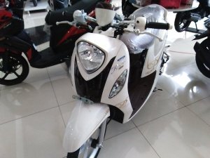 Yamaha Fino Premium