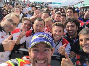 philip-island-2016-crutchlow-win-2