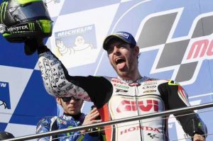 philip-island-2016-crutchlow-win-4
